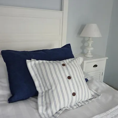 Le Mas Del Sol Bed & Breakfast *